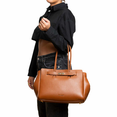Shoulder Tote in Pebbled (Dollaro) Leather