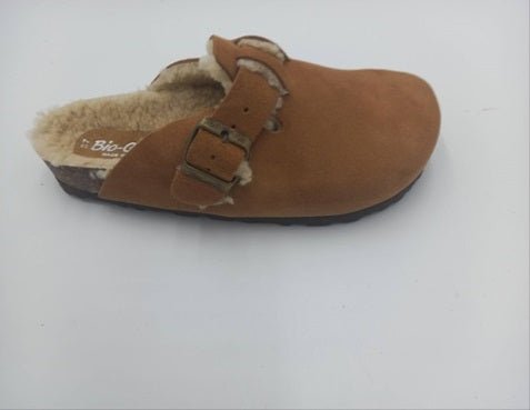 Art. 4 Woman Beige Suede Golden Wiking
