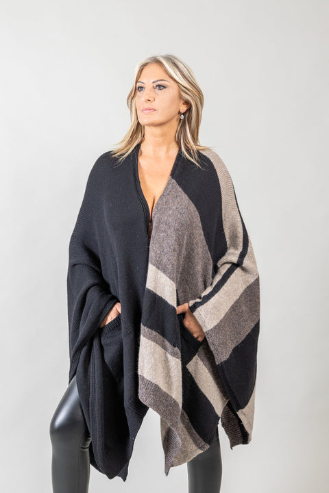 Cape - Pockets Ivana Maiolati