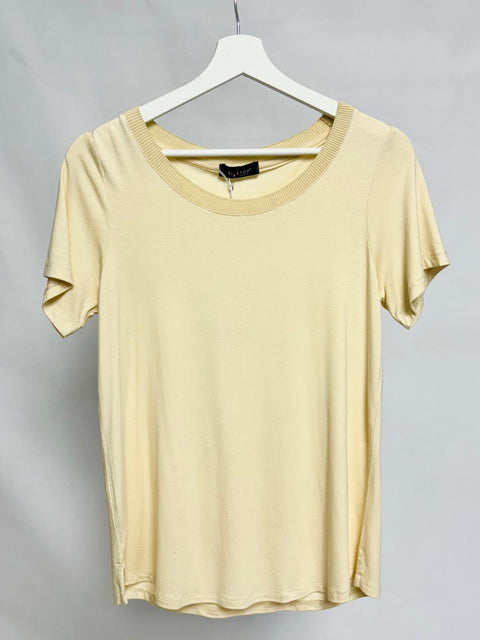 Beige t-shirt with ribbed trim and relaxed fit SixStop