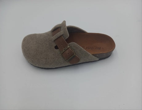 Art.11 Beige Felt Man Golden Wiking