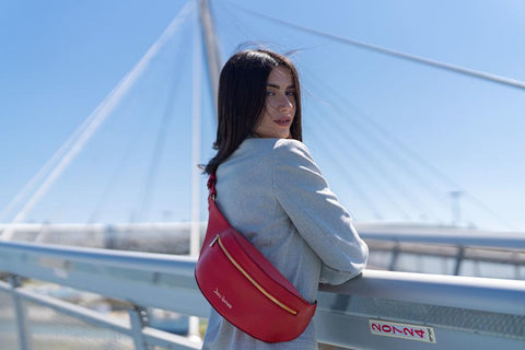 Alma zip-up leather belt bag