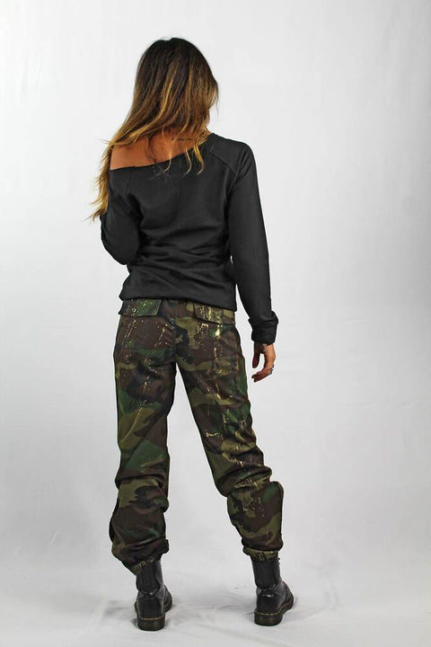 Shirt - Black Apiedinudinelparco