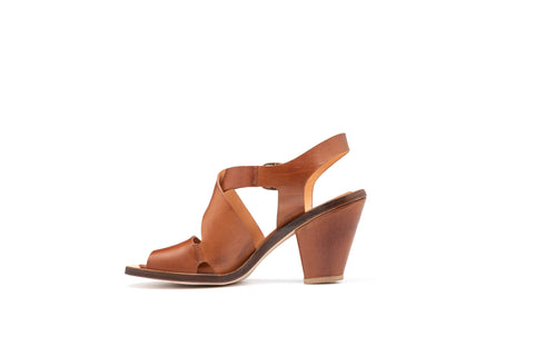 Leather sandals with cushioned footbed - art. 51500