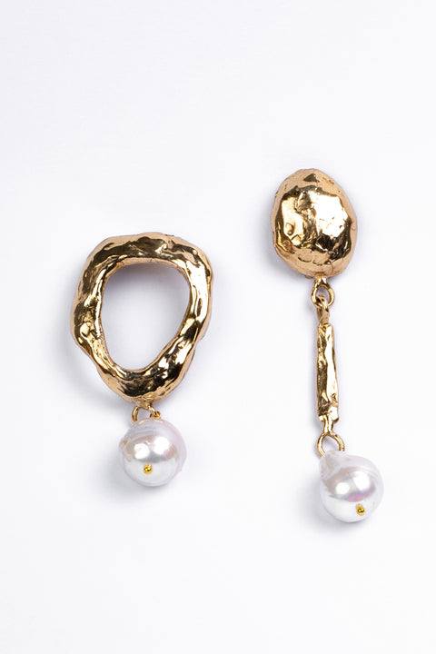Earrings - Pearl Axum Monili