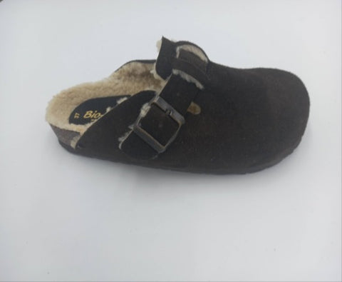 Art.8 Woman Leather Suede TDM Golden Wiking