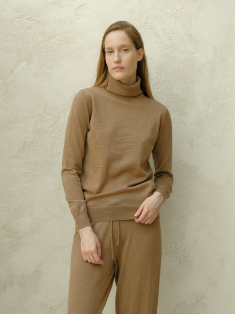 Extra Fine Merino Wool Turtleneck Sweater - Lèmme