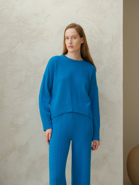  Cashmere Mix Relaxed Crewneck Sweater
 - Lèmme