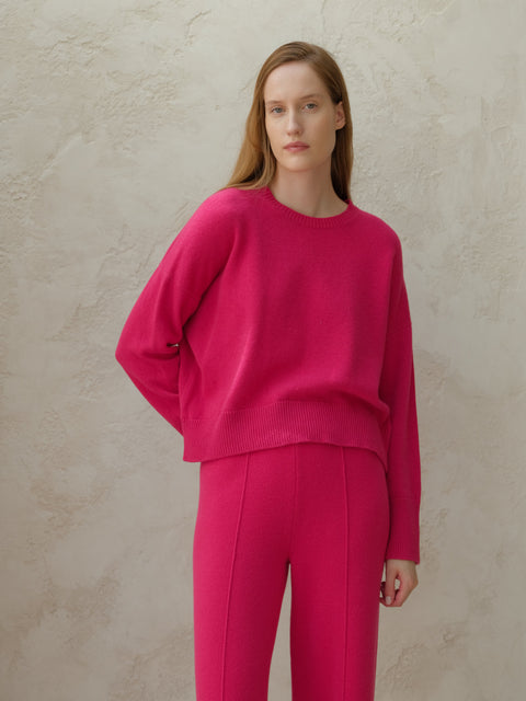  Cashmere Mix Relaxed Crewneck Sweater
 - Lèmme