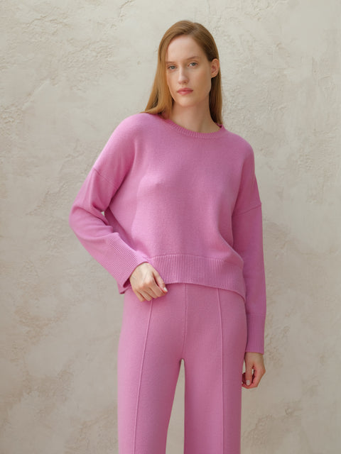  Cashmere Mix Relaxed Crewneck Sweater
 - Lèmme