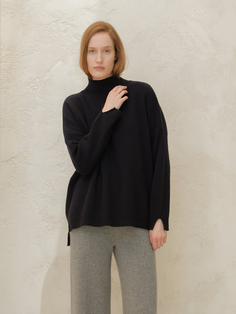 Cashmere Mix Solid Maxi Turtleneck Sweater - Lèmme