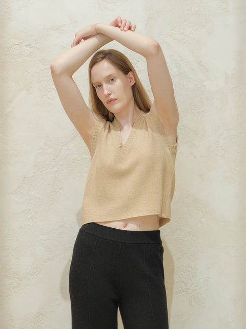 Cashmere Mix Sleeveless V-neck Top - Lèmme