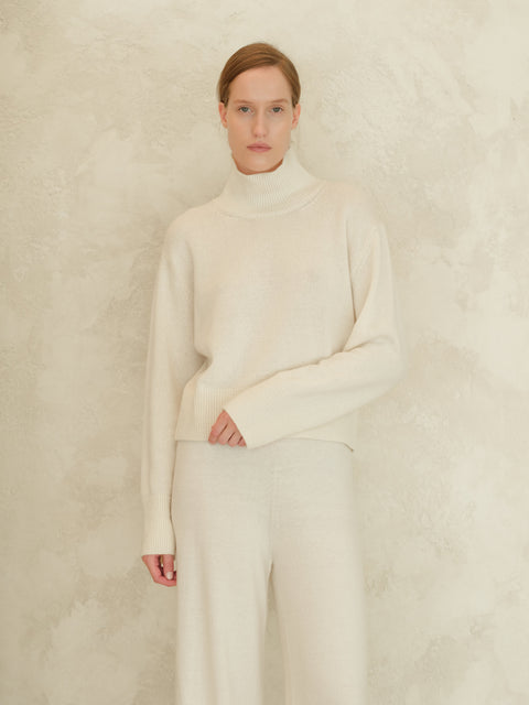 Cashmere Mix Turtleneck Sweater - Lèmme