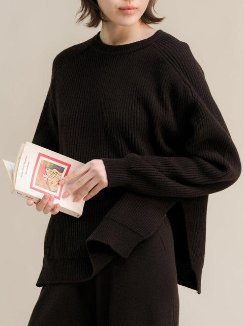 Cashmere Mix Crewneck Ribbed Sweater with Lateral Slits - Lèmme