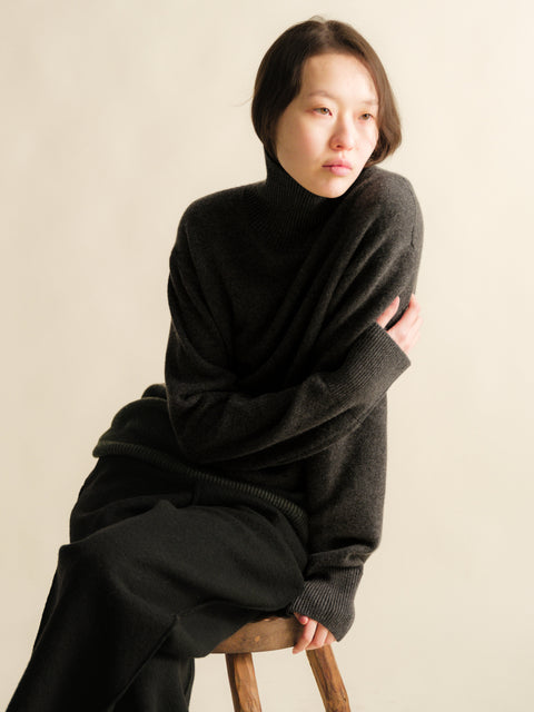 Pure Cashmere Maxi High Neck Sweater - Lèmme