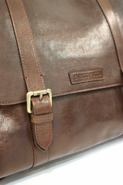 Tuscan Leather Briefcase (Magnetic Buckle Ornaments)