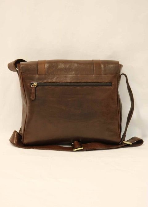 Tuscan Leather Briefcase (Magnetic Buckle Ornaments)
