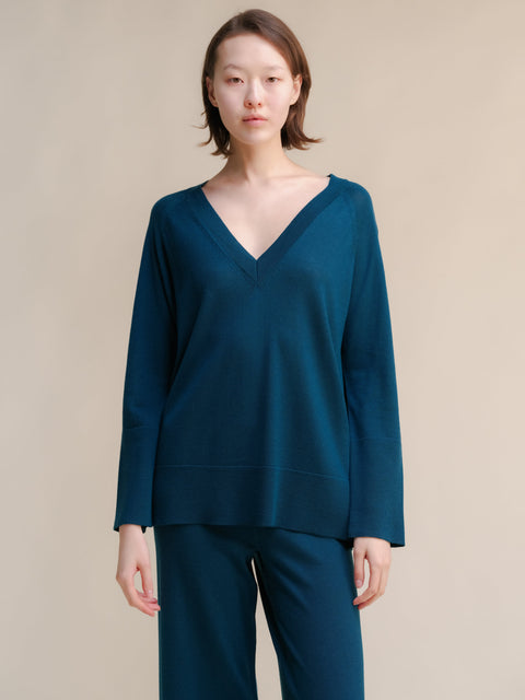 Extra Fine Merino V Neck Maxi Sweater - Lèmme