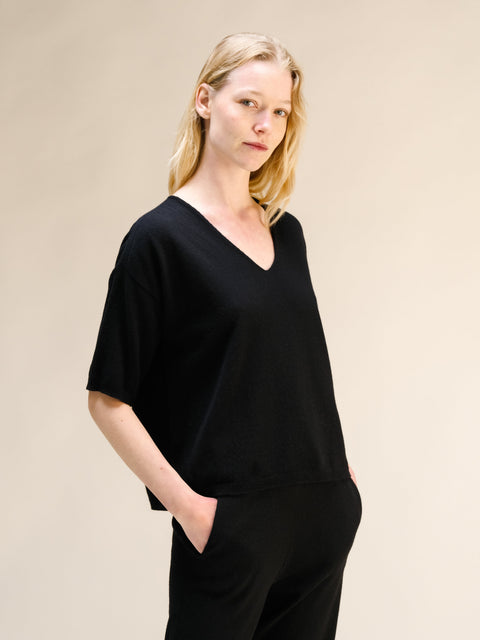 Cashmere Mix V-Neck T-Shirt (3D-Knit) - Lèmme
