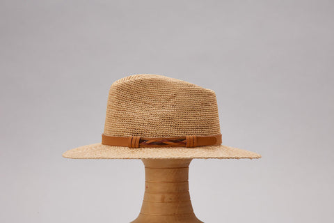 Hat - 11935 Complit