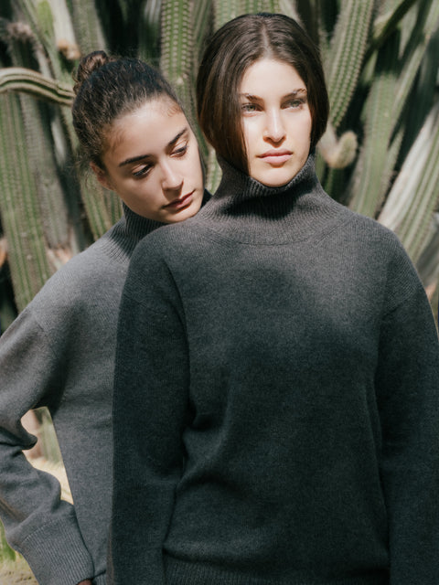 Pure Cashmere Maxi High Neck Sweater - Lèmme