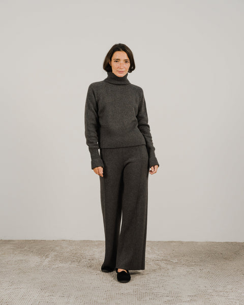 Cashmere Mix Roll-Up Cuff Turtleneck Sweater - Lèmme