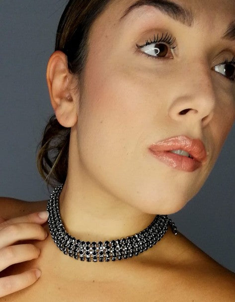 CHOKER NIKE Le Delli Santi