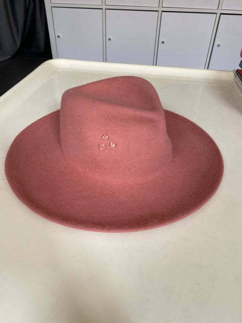 Hat - Rosè Batog