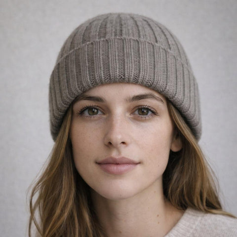 100% superior cashmere ribbed hat by Due Toscani Made in Tuscany - Due Toscani