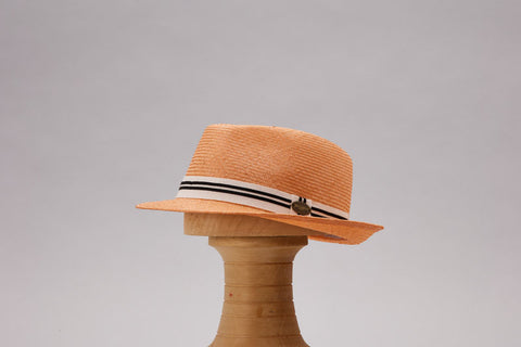 Hat - 11943 Complit