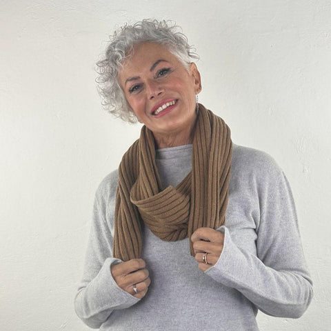 Super Soft Unisex Ribbed Scarf in Pure Recycled Cashmere 25x160 cm - Due Toscani