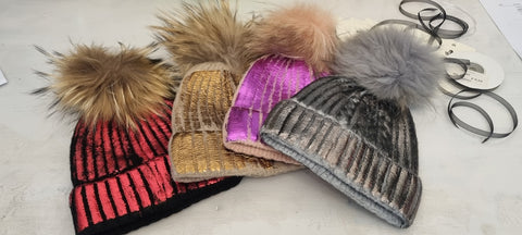 Hat - Gold Apiedinudinelparco